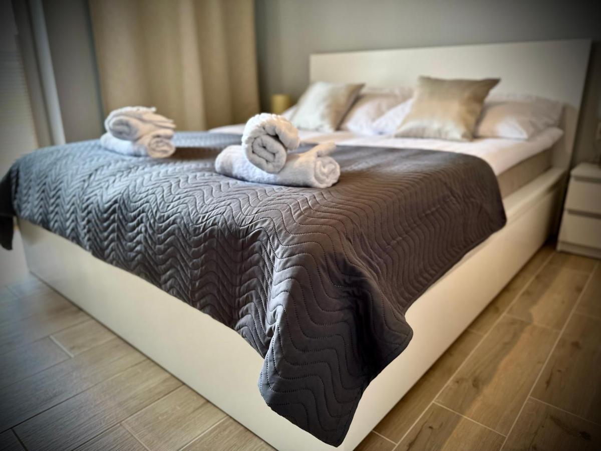Sloneczny Apartament Oswiecim Bagian luar foto